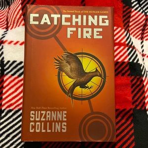 The Second Book of the Hunger Games    CATCHING FIRE by Suzanne Collins